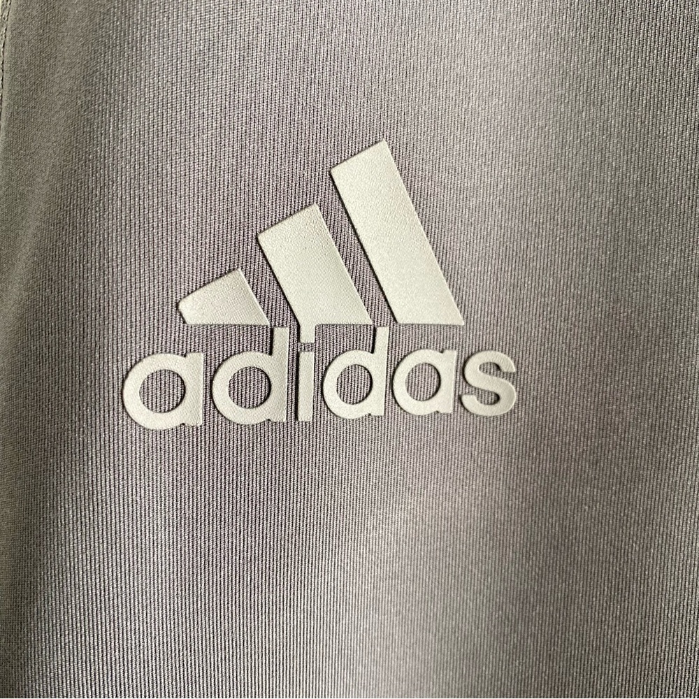 Adidas Rutgers Grey Leggings Size Large NWOT - Picture 3 of 3